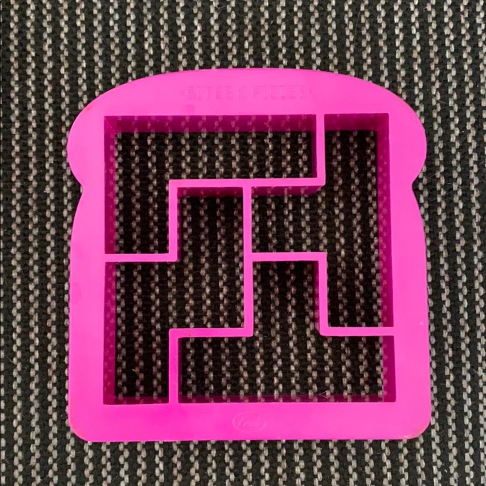 Sandwich Cutter - Picture 4 of 4